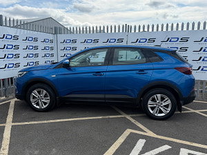 Vauxhall Grandland X thumbnail
