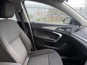 Vauxhall Insignia thumbnail