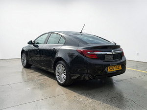 Vauxhall Insignia thumbnail