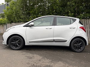 Hyundai I10 thumbnail