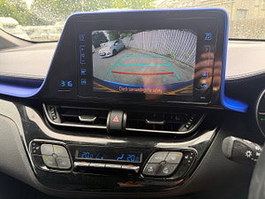 Toyota C-HR thumbnail