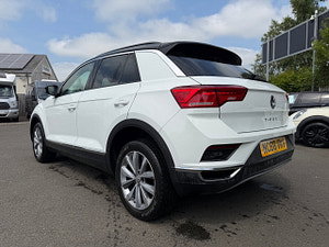 Volkswagen T-Roc thumbnail
