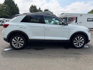 Volkswagen T-Roc thumbnail