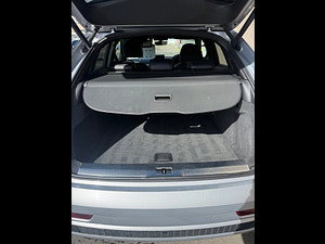 Audi Q3 thumbnail