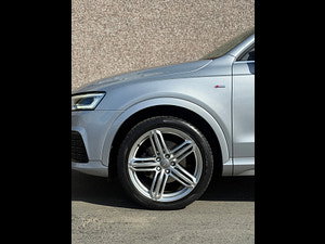 Audi Q3 thumbnail