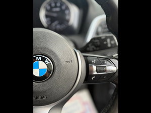 BMW 1 Series thumbnail