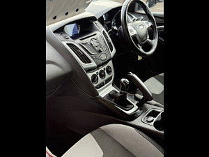 Ford Focus thumbnail