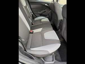 Ford Focus thumbnail