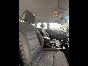 Hyundai Tucson thumbnail