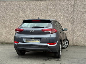 Hyundai Tucson thumbnail