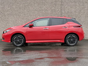 Nissan Leaf thumbnail