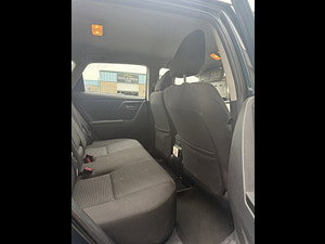 Toyota Auris thumbnail