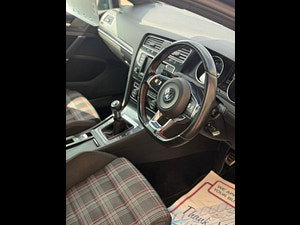 Volkswagen Golf thumbnail