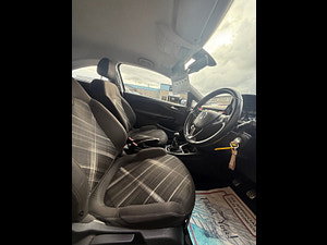 Vauxhall Corsa thumbnail