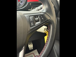 Vauxhall Corsa thumbnail