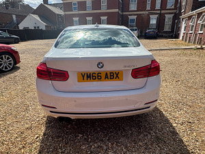 BMW 3 Series thumbnail
