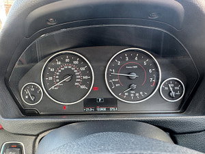 BMW 3 Series thumbnail