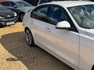 BMW 3 Series thumbnail