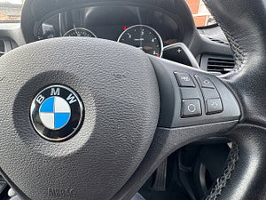BMW X5 thumbnail