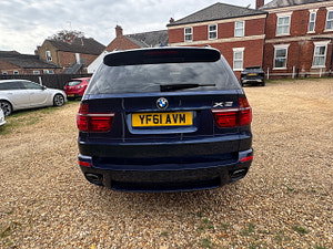 BMW X5 thumbnail