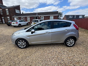 Ford Fiesta thumbnail