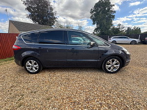 Ford S-Max thumbnail