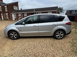 Ford S-Max thumbnail