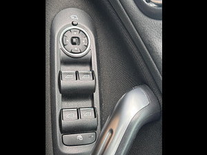 Ford S-Max thumbnail
