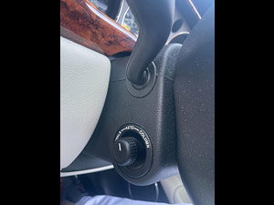 Jaguar XJ thumbnail