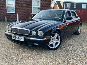 Jaguar XJ thumbnail