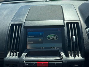 Land Rover Freelander 2 thumbnail