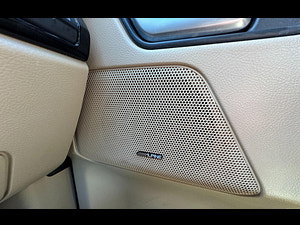 Land Rover Freelander 2 thumbnail