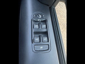 Land Rover Freelander 2 thumbnail
