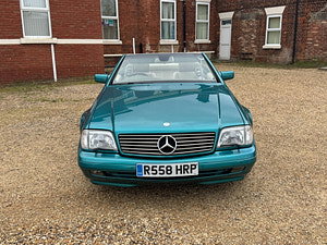 Mercedes-Benz SL thumbnail