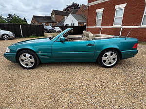 Mercedes-Benz SL thumbnail