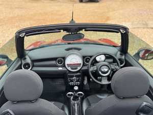 MINI Convertible thumbnail