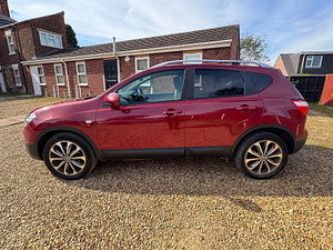 Nissan Qashqai thumbnail
