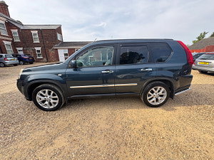 Nissan X-Trail thumbnail