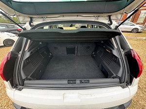 Peugeot 3008 thumbnail