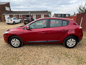 Renault Megane thumbnail