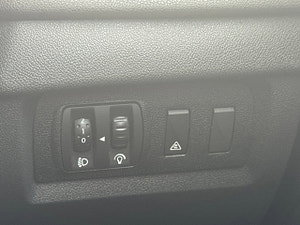 Renault Megane thumbnail