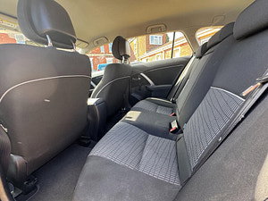 Toyota Avensis thumbnail