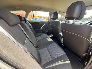Toyota Avensis thumbnail