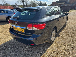 Toyota Avensis thumbnail