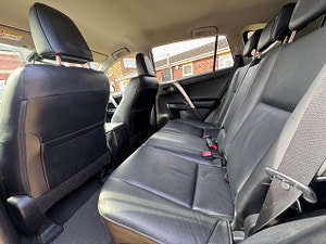 Toyota RAV4 thumbnail