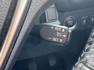 Toyota RAV4 thumbnail