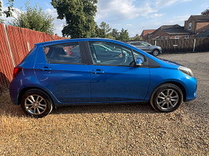 Toyota Yaris thumbnail