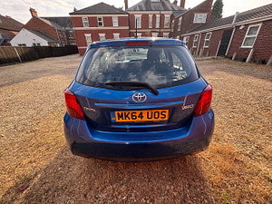 Toyota Yaris thumbnail