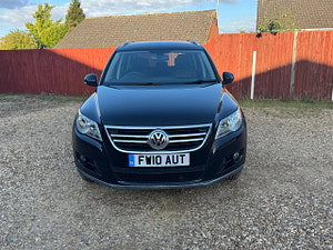 Volkswagen Tiguan thumbnail