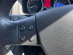 Volkswagen Golf thumbnail